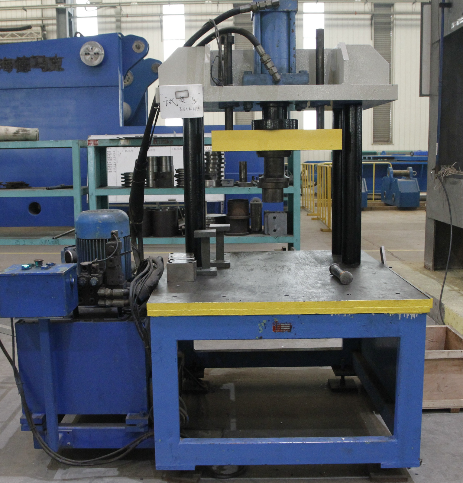 C型試模壓機(jī)工裝 (2).JPG